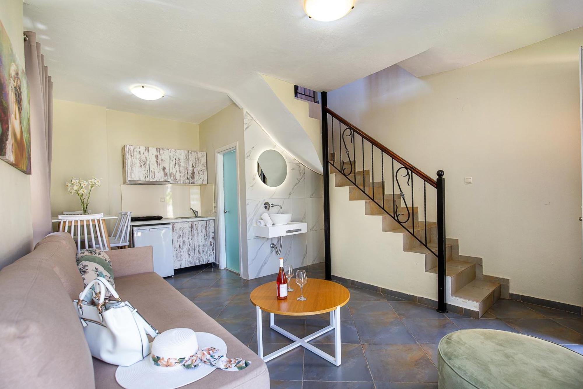 Aldebaran Hotel Apartments リメナリア エクステリア 写真